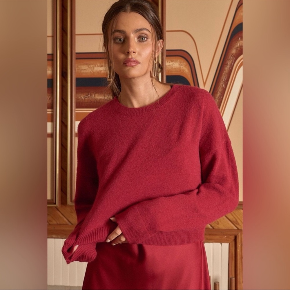Velvet poppy 100% cashmere sweater small